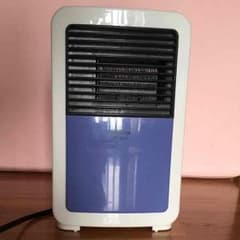 しほりん様専用　ミニセラミックファンヒーターのサムネイル