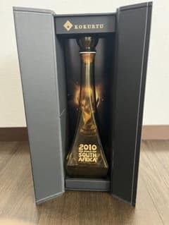 黒龍 2010 FIFA ワールドカップ 南アフリカ記念ボトル　空瓶 黒龍 2010 FIFA ワールドカップ 南アフリカ記念ボトル 空瓶 - メルカリ