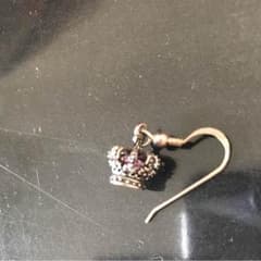 ピアス ジャスティン デイビスのサムネイル