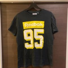 値下　リーボック　Tシャツのサムネイル