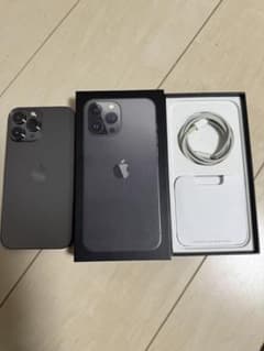 ノマさん専用Apple iPhone 13Pro Maxスペースグレー 本体のサムネイル