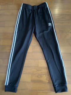 adidas SUPERSTAR TRACK PANTS CW1275のサムネイル