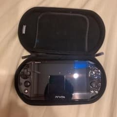 PlayStation®Vita（PCH-2000シリーズ） Wi-Fiモデル…のサムネイル