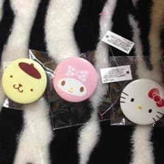 サンリオ缶バッチのサムネイル