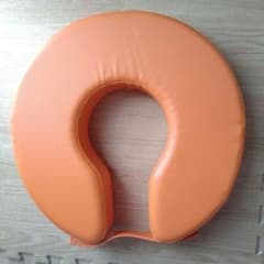 LOOKIT 円座クッション U字クッション 産後のサムネイル