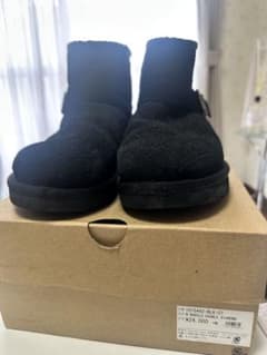 UGG W MARBLE DOUBLE ブラック 7サイズのサムネイル