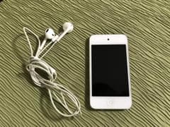 【値下げ】iPod touch 第四世代 8GBのサムネイル