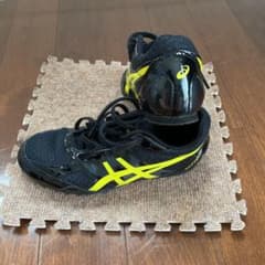 アシックス陸上ジュニアシューズのサムネイル