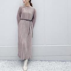 archives Cheek ベロアプリーツワンピースのサムネイル