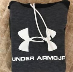 UNDER ARMOUR パーカー メンズのサムネイル