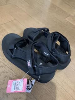 スポーツサンダルのサムネイル