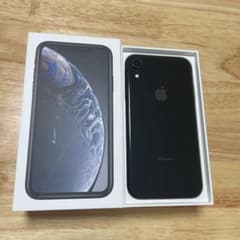 iPhone XR ブラック128 GB 本体のサムネイル