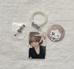 即購入❌ ME:I 飯田栞月　グッズ ME:I 飯田栞月ちゃん グッズまとめ売り - メルカリ