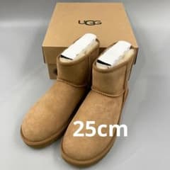 ☆新品未使用 UGG Classic Mini II 25センチ - メルカリ