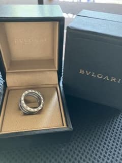 ■BVLGARI ビーゼロワン リング 指輪 8号　18K　ホワイトゴールドのサムネイル