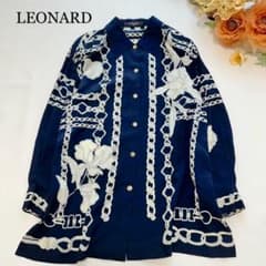 LEONARD レオナール　絹100% 大花柄　チェーン柄 シルクブラウス　M LEONARD レオナール 絹100% 大花柄 チェーン柄 シルクブラウス M