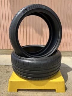 高級　2024年製　245/35R20 2本　フェラーリ　488GTB GTC4 高級 2021年製 245/35R20 2本 フェラーリ 488GTB GTC4 - メルカリ
