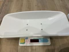 【中古】ベビースケール デジタル体重計 本体のサムネイル