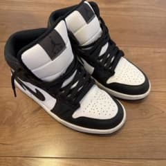 NIKE AIR JORDAN スニーカーのサムネイル