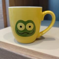 バムとケロ ケロちゃん マグカップ - メルカリ