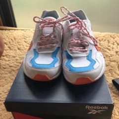 Reebok シューズのサムネイル