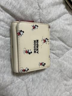 ミッキーマウス 三つ折り財布のサムネイル