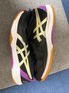 ASICS バレーボールシューズ ブラック/パープルのサムネイル