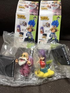 一番くじE賞　ドラゴンアーカイブス 亀仙人、人魚フィギュア2体セットのサムネイル