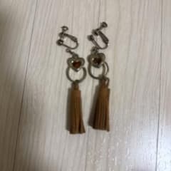 ハートモチーフ タッセル イヤリングのサムネイル