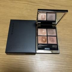 SUQQU シグニチャージカラーアイズ02陽香色のサムネイル