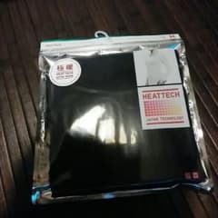 ユニクロ極暖ヒートテック長袖のサムネイル