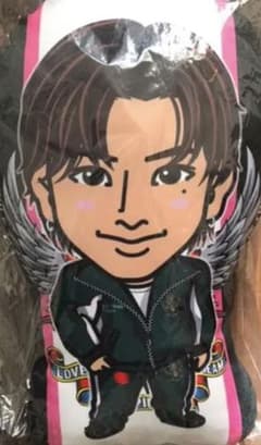【最終値下げ】木村慧人 ツアージャージ クッションのサムネイル