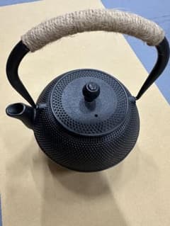 鉄器 鉄瓶 急須 黒 伝統工芸品のサムネイル