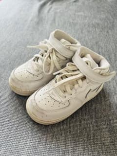 NIKE(ナイキ)AIR FORCE1(エアフォースワン)ハイカット14㎝のサムネイル
