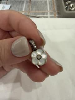 PANDORA パンドラ チャーム 花 シルバーのサムネイル