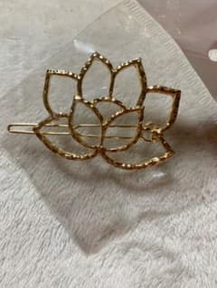 ヘアクリップ　蓮の花　ロータスフラワーのサムネイル