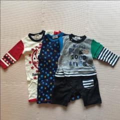 TTHREさま 新品 ロンパース70 ３枚セットのサムネイル