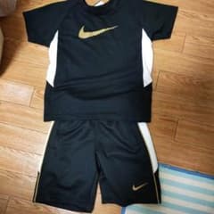 NIKE上下セット110cm～120cmのサムネイル