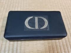 Diorディオール　化粧ポーチ (再値下がり)のサムネイル