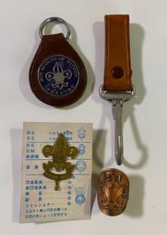 【ボーイスカウト】キーホルダー、帽章、スカーフリングなどのサムネイル