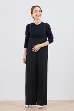 専用　yori ドライツイードサロペット 黒 34サイズ　試着のみ 美品】yori ドライツイードサロペット 38size - メルカリ