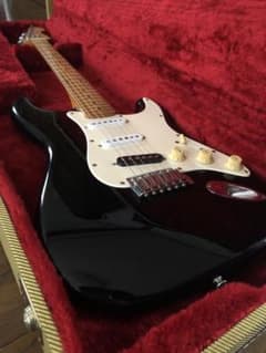 squier ストラトキャスター　Eシリアルのサムネイル