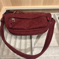 と*つ様 【希少】GUCCI GGパターン ボディバッグ・ウエストポーチ GUCCI GGキャンバス ボディバッグ ウエストポーチ - メルカリ
