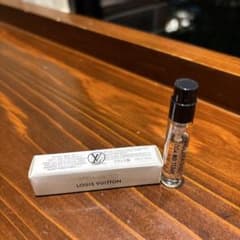 LOUIS VUITTON SPELL ON YOU 香水 サンプル - メルカリ