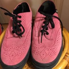 VANS ウイングチップ スニーカー ピンクのサムネイル