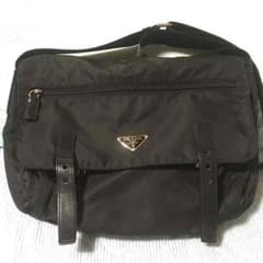 PRADAショルダーバッグのサムネイル
