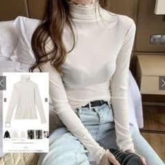 GRL グレイル　アイボリー　タートルネック　メロウ　シアー　トップスのサムネイル