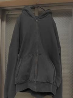 YEEZY GAP フルジップパーカー BLACKのサムネイル