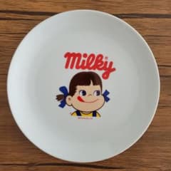 不二家ペコちゃんお皿のサムネイル