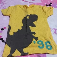 のすけ様専用 値下げ！！ 恐竜のTシャツのサムネイル